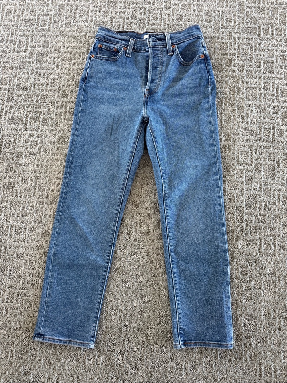 Levi’s wedgie straight jeans